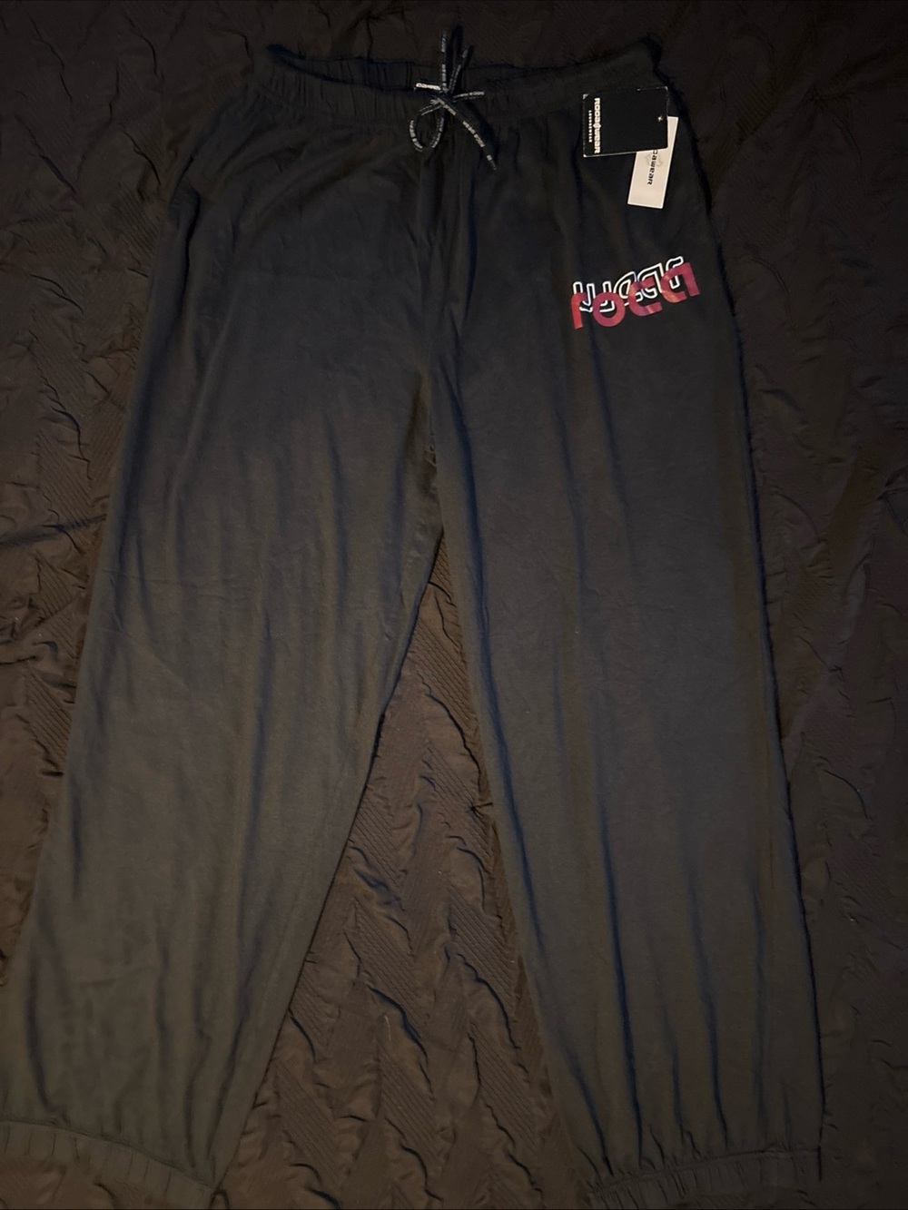 ROCAWEAR Joggers Men's Size XL Black Pajamas Drawstrings Pockets Logo NWT Rare